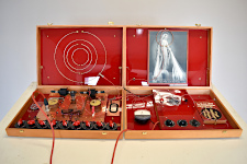 Peter Keene -art installation radionique